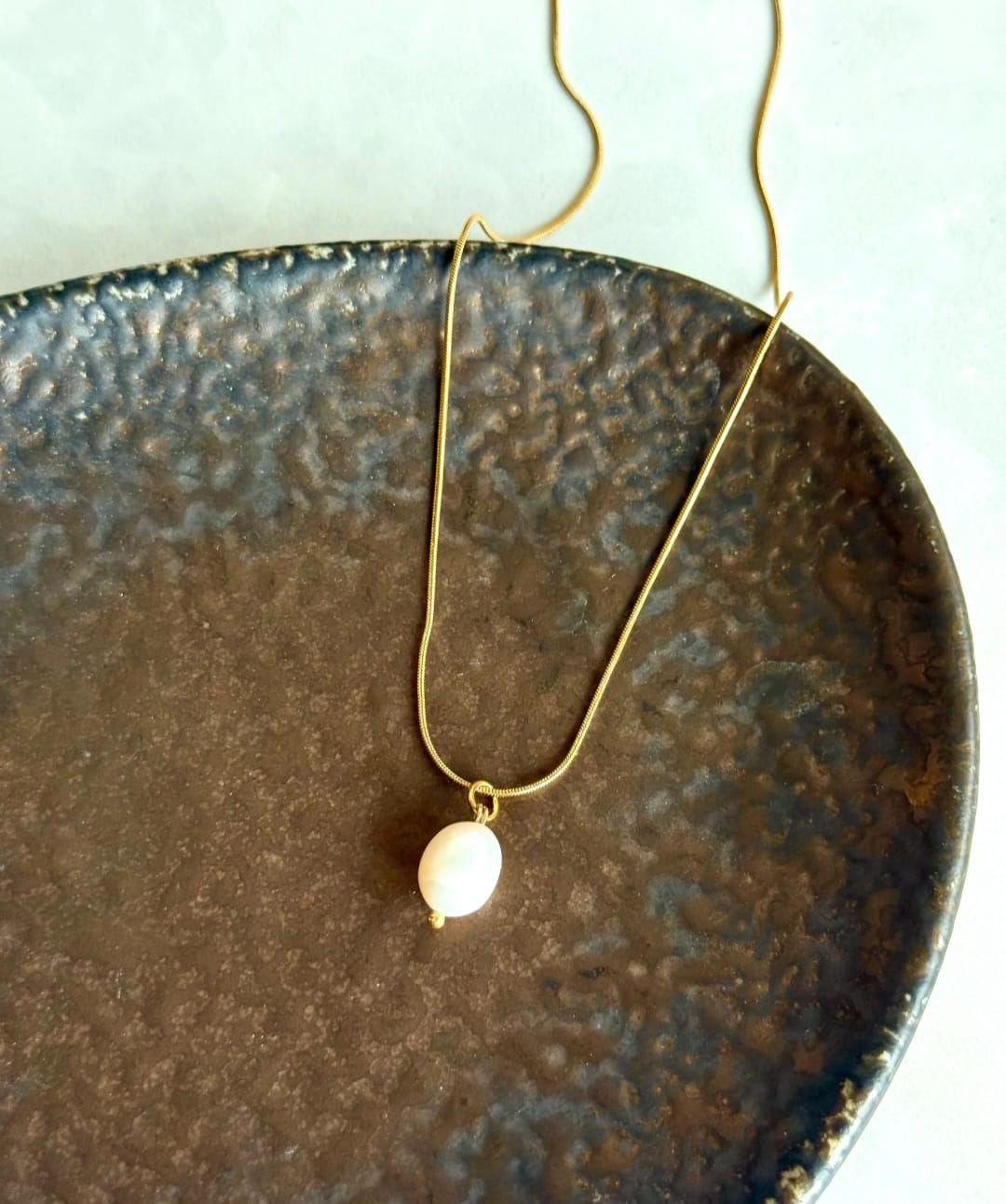 Gerçek Doğal İnci Kolye ve Çelik Çember Küpe Seti Çıkarılabilir İncilerle