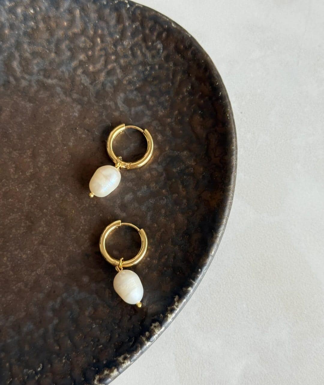 Gerçek Doğal İnci Kolye ve Çelik Çember Küpe Seti Çıkarılabilir İncilerle